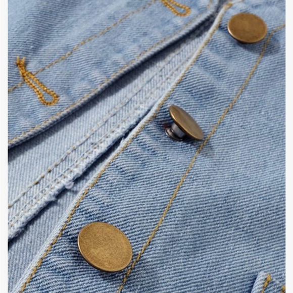 Ladyful Women's Sleeveless Denim Vest V Neck Button Down Jean Waistcoat Jacket - Picture 7 of 9